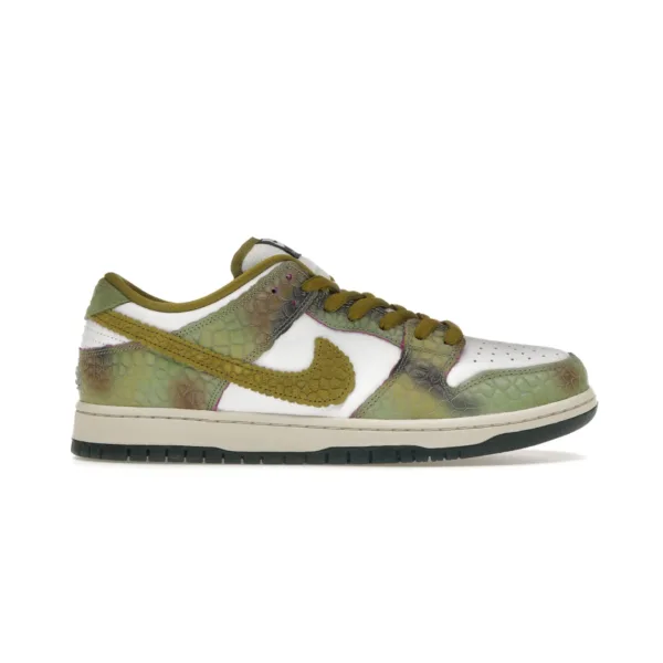 Nike SB Dunk Low Alexis Sablone Chameleon