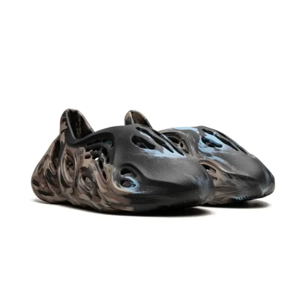 adidas Yeezy Foam RNR MX Cinder