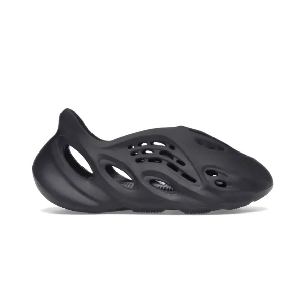 Yeezy Foam RNR Onyx