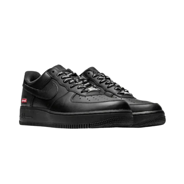Nike Air Force 1 Low Supreme Black