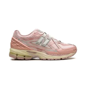 New Balance 1906R Lunar New Year Rosa