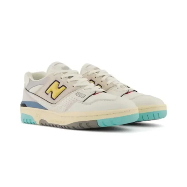 New Balance 550
