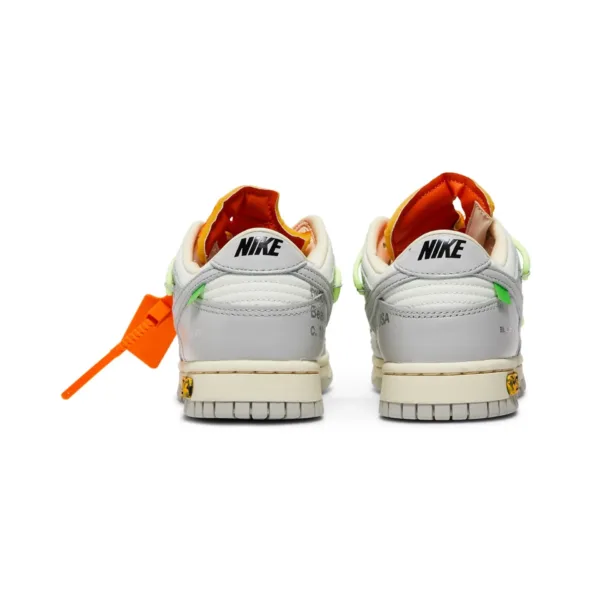 Nike Dunk Low Off White Lot 43 of 50