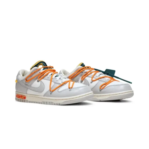 Nike Dunk Low Off White Lot 44 of 50