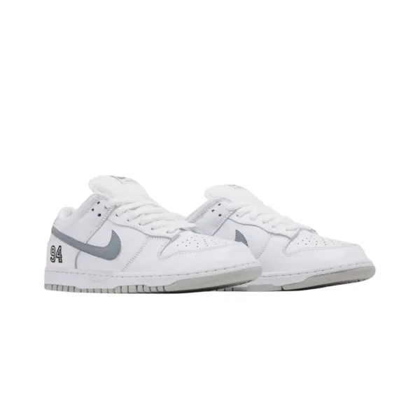Nike SB Dunk Low Supreme 94 White Metallic Silver
