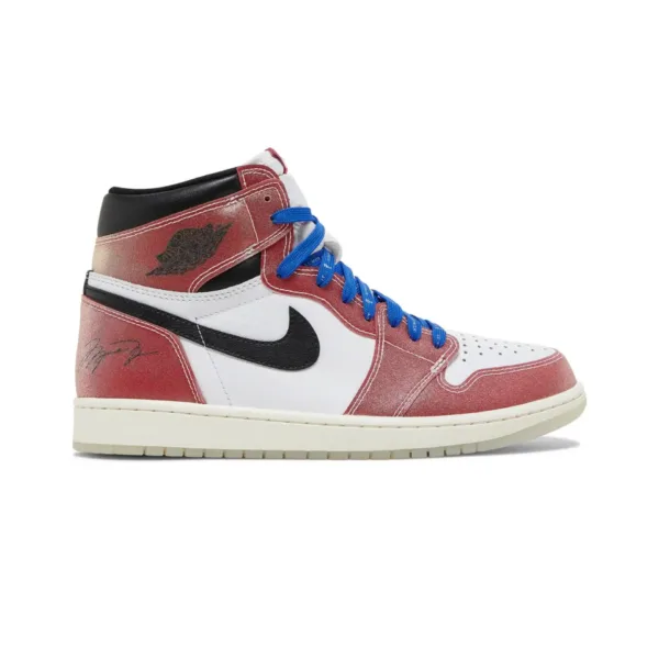 Air Jordan 1 Retro High Trophy Room Chicago (Friends and Family)