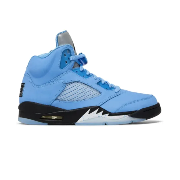 Air Jordan 5 Retro UNC