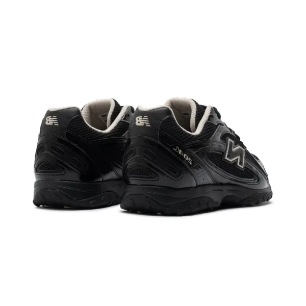 New Balance 204L Black Timberwolf